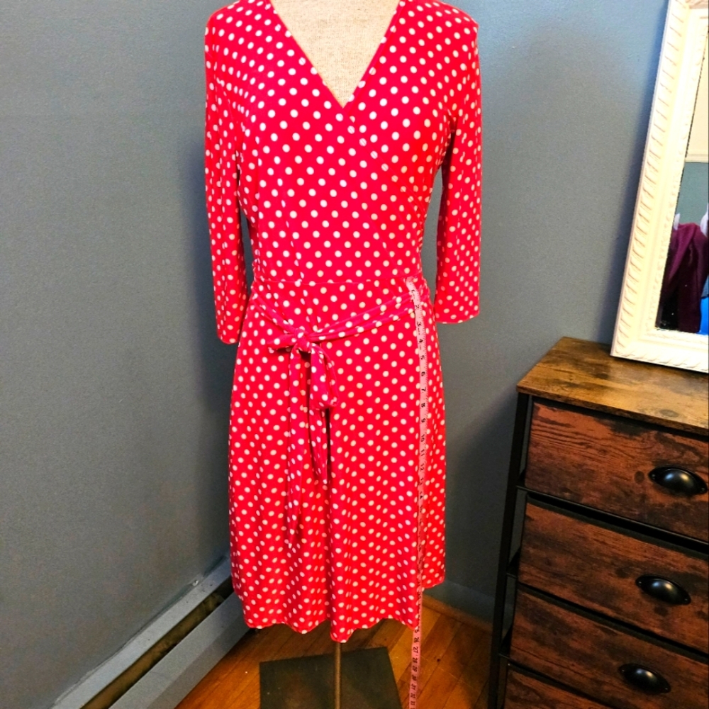 👗White poke a dot ❤️ dress
